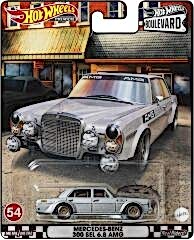 Hot Wheels Premium Boulevard ''54'' - Mercedes-Benz 300 SEL 6.8 AMG HCR14