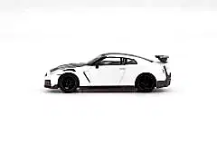Mini GT 1/64 1045 Nissan GT-R Nismo 2024 Brilliant White Pearl